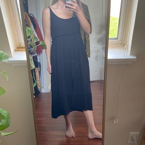 Perfect Black Summer Dress (with pockets!)
